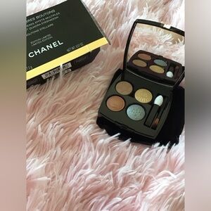 New CHANEL Limited Edition Boutons Stellaire #229 Fall Eyeshadow Palette -